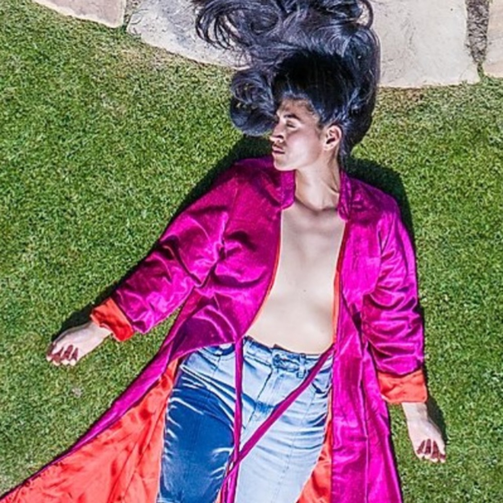 Krait Velvet Robe Coat - image 7